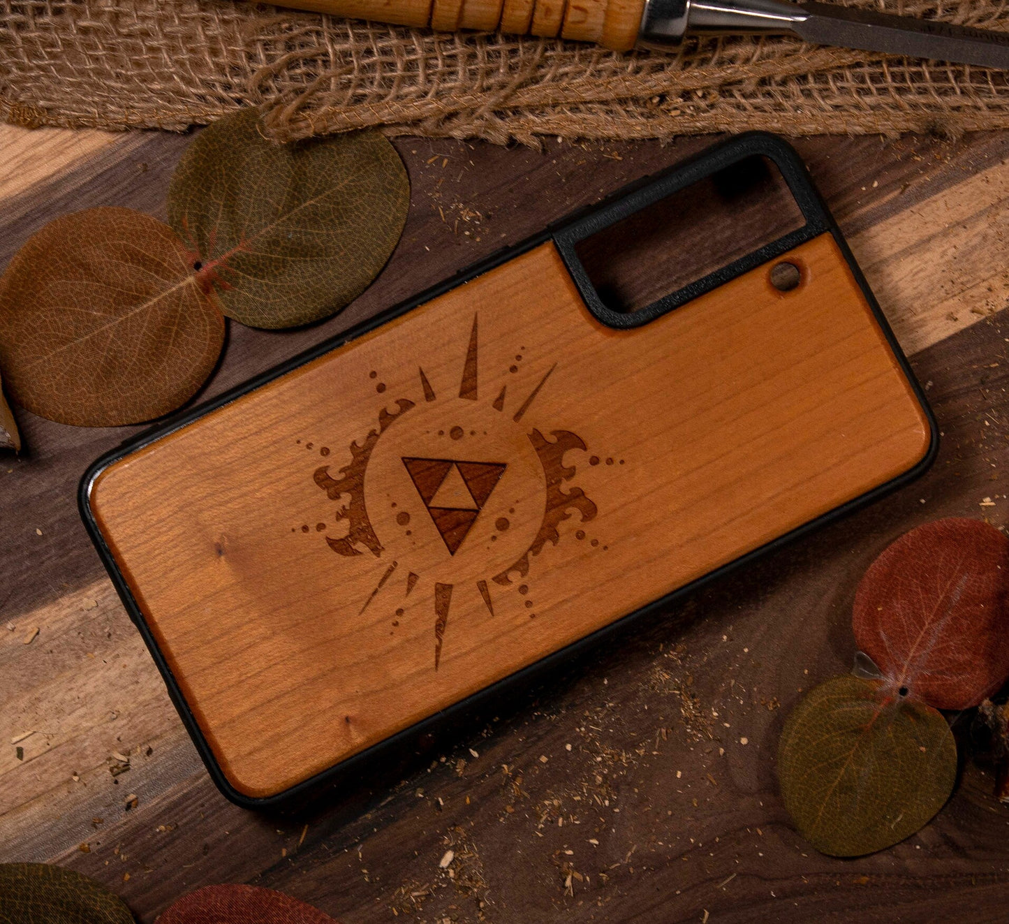 triforce zelda phone wood case