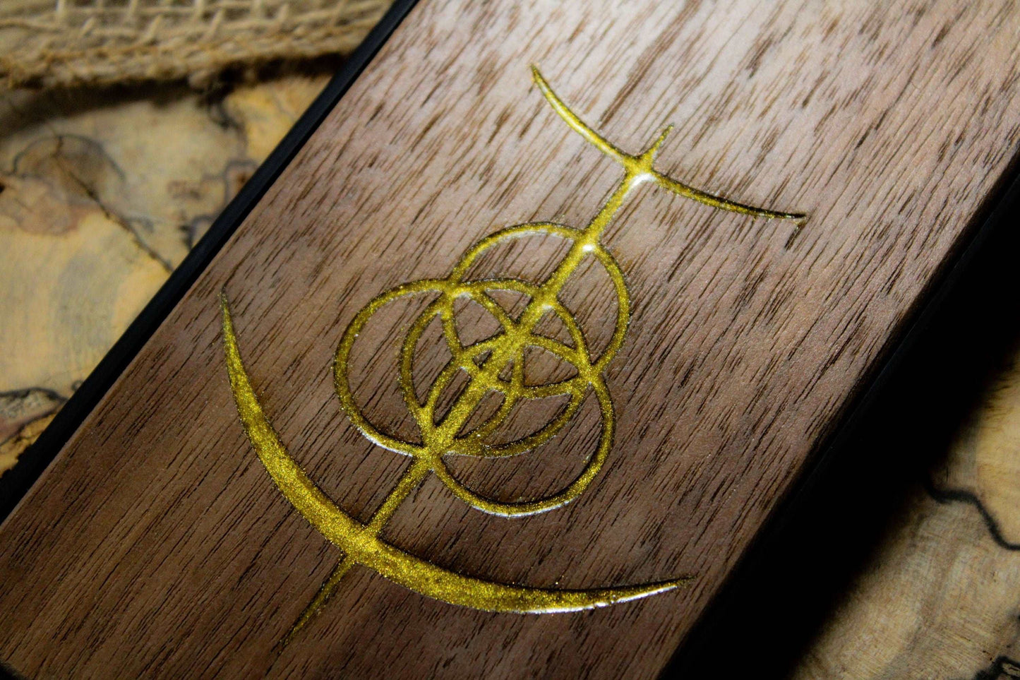 Elden ring phone case wood,gold engraving, dark souls,